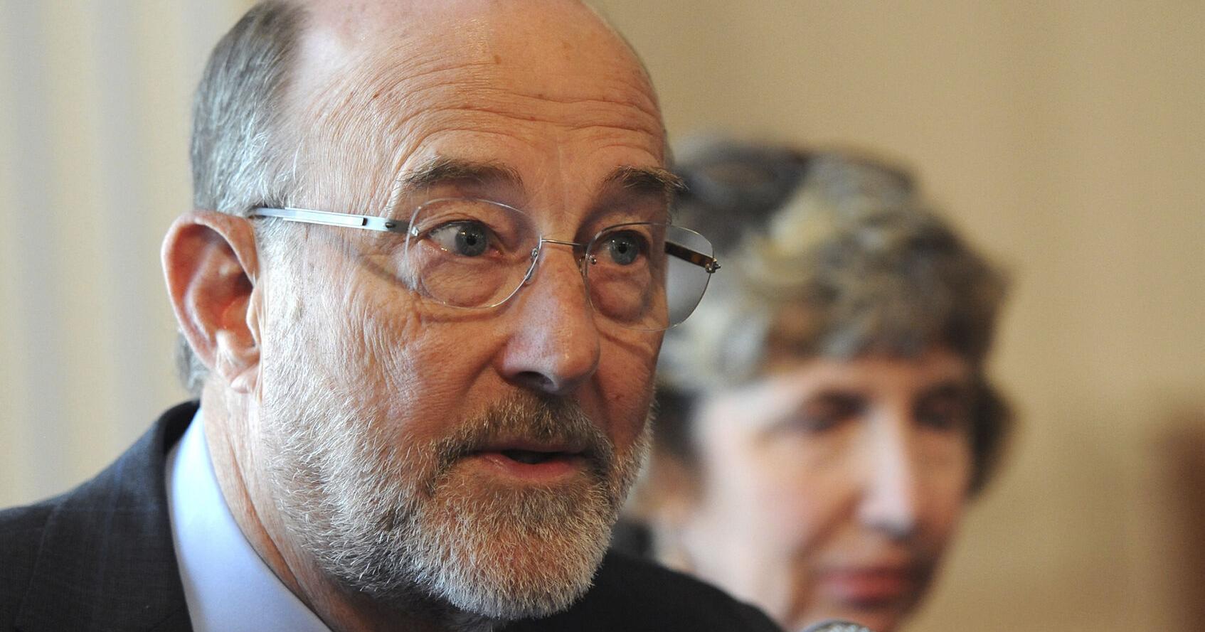 West Virginia health secretary Crouch to retire in December - Vimarsana News