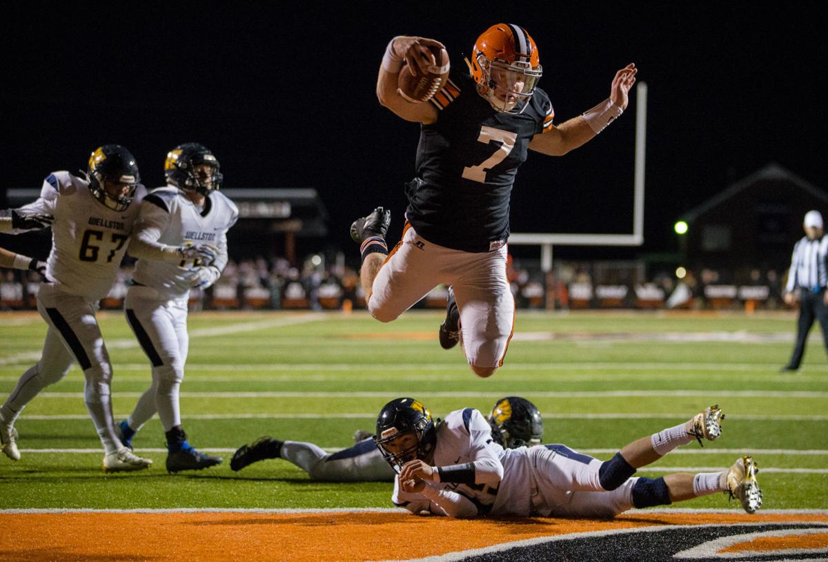 Salyers 6 Tds Lead Ironton To Win Sports Herald Dispatch Com