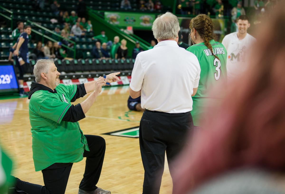 2020 0119 mu hoops 06.jpg