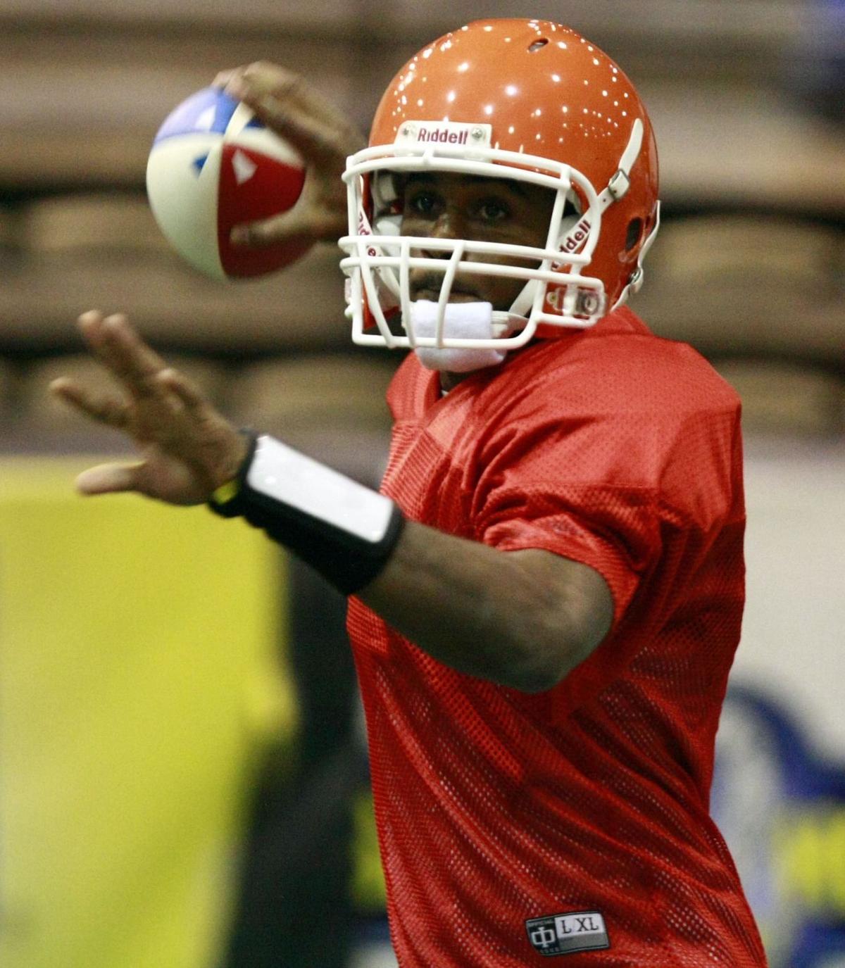 Hammer shows its stuff for new fans Sports