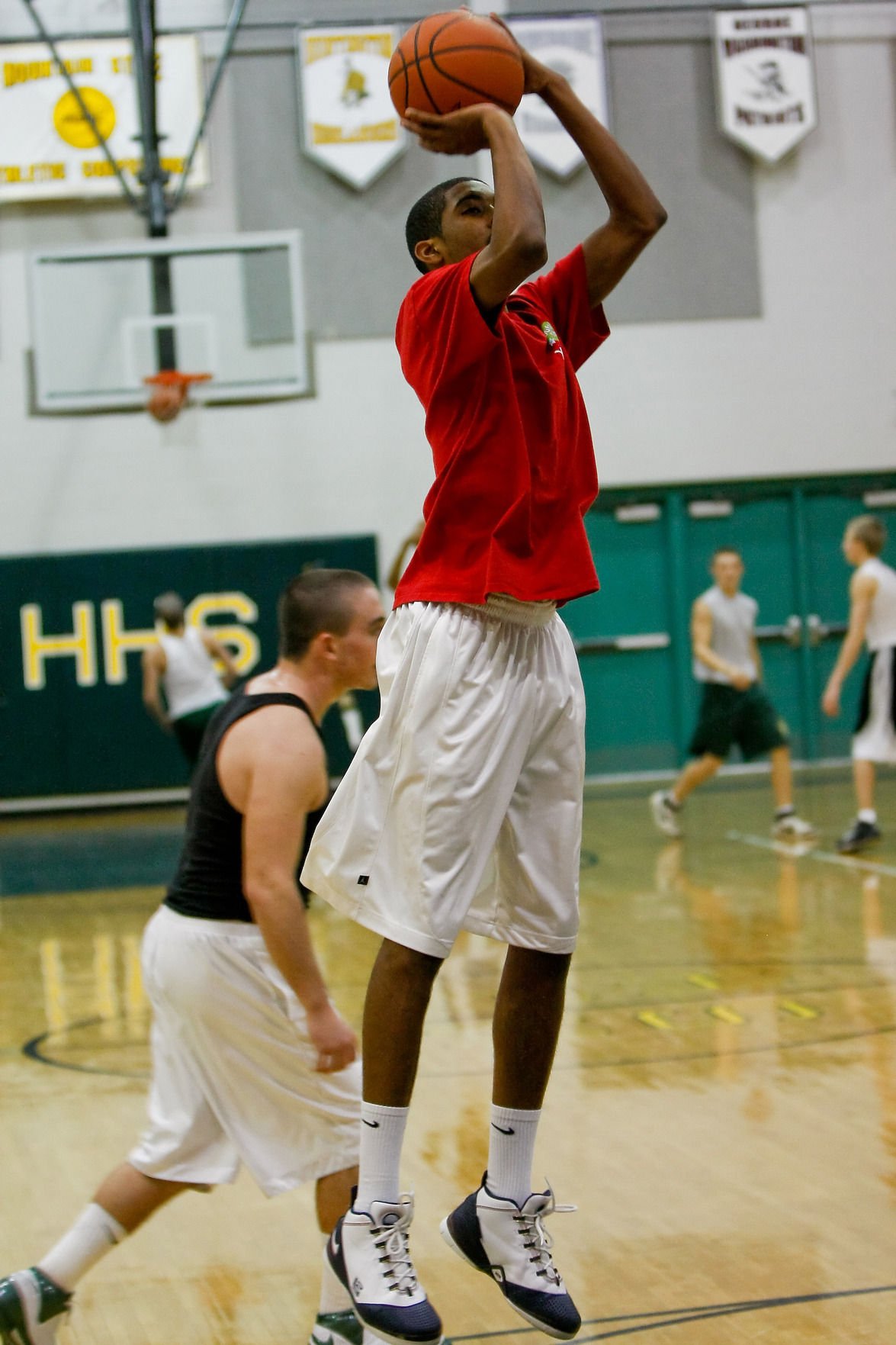 Gallery: Huntington High School basketball practice | Photo Galleries