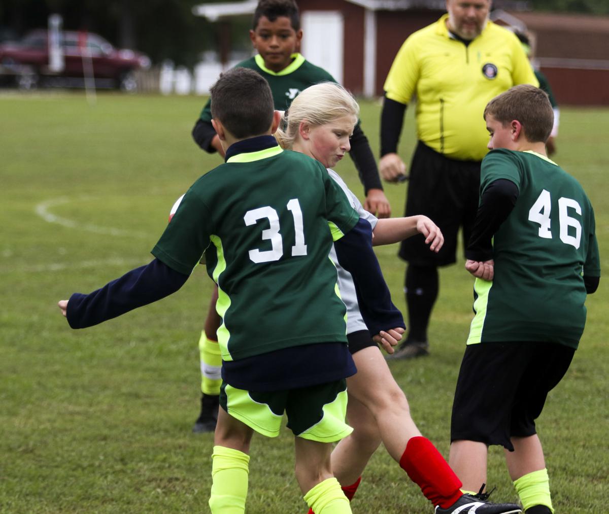 2018 1014 youth soccer04.jpg