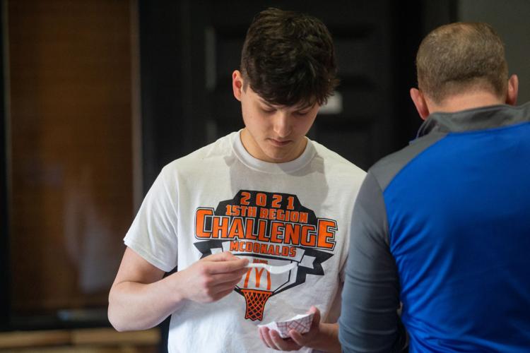 Photos 4th annual Gravy Bowl in Ashland Multimedia