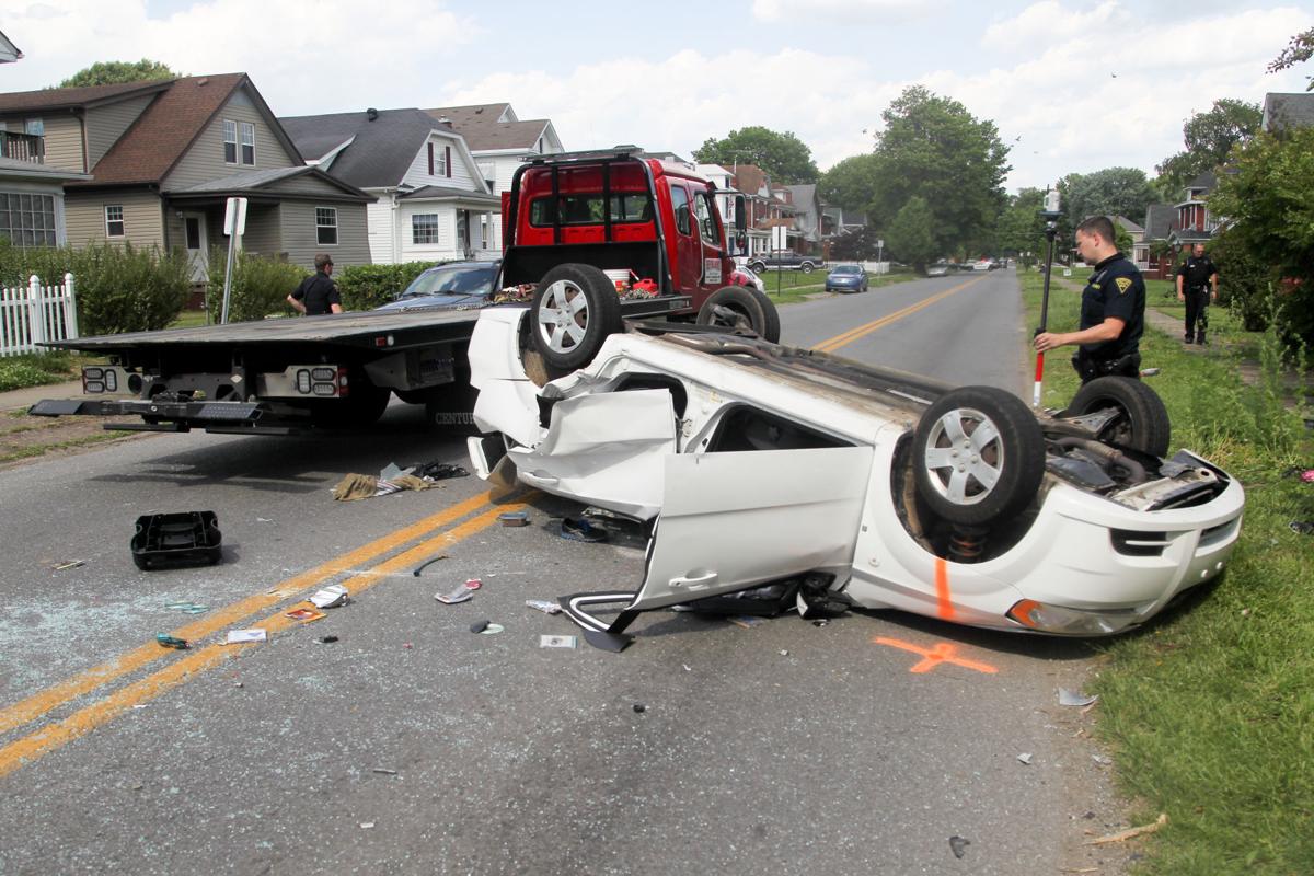 Police seek driver who fled fatal crash scene News