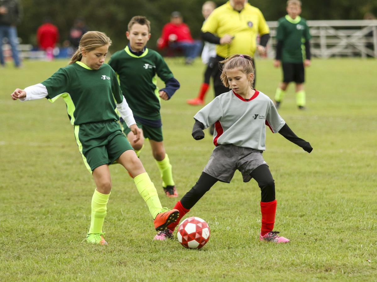 2018 1014 youth soccer05.jpg