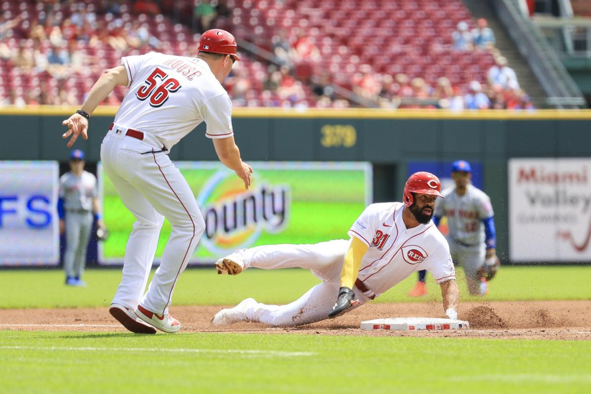 House settled in as Reds third-base coach, Sports