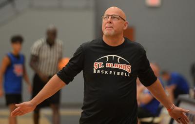 coach dana womack