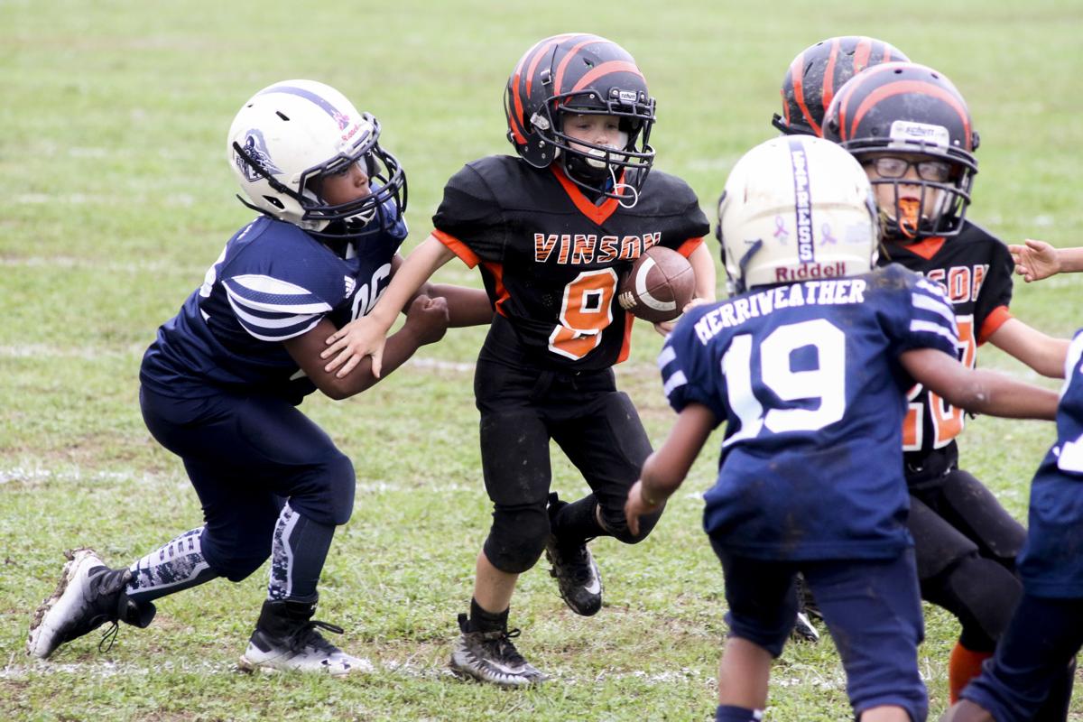 2018 0930 youth football12.jpg