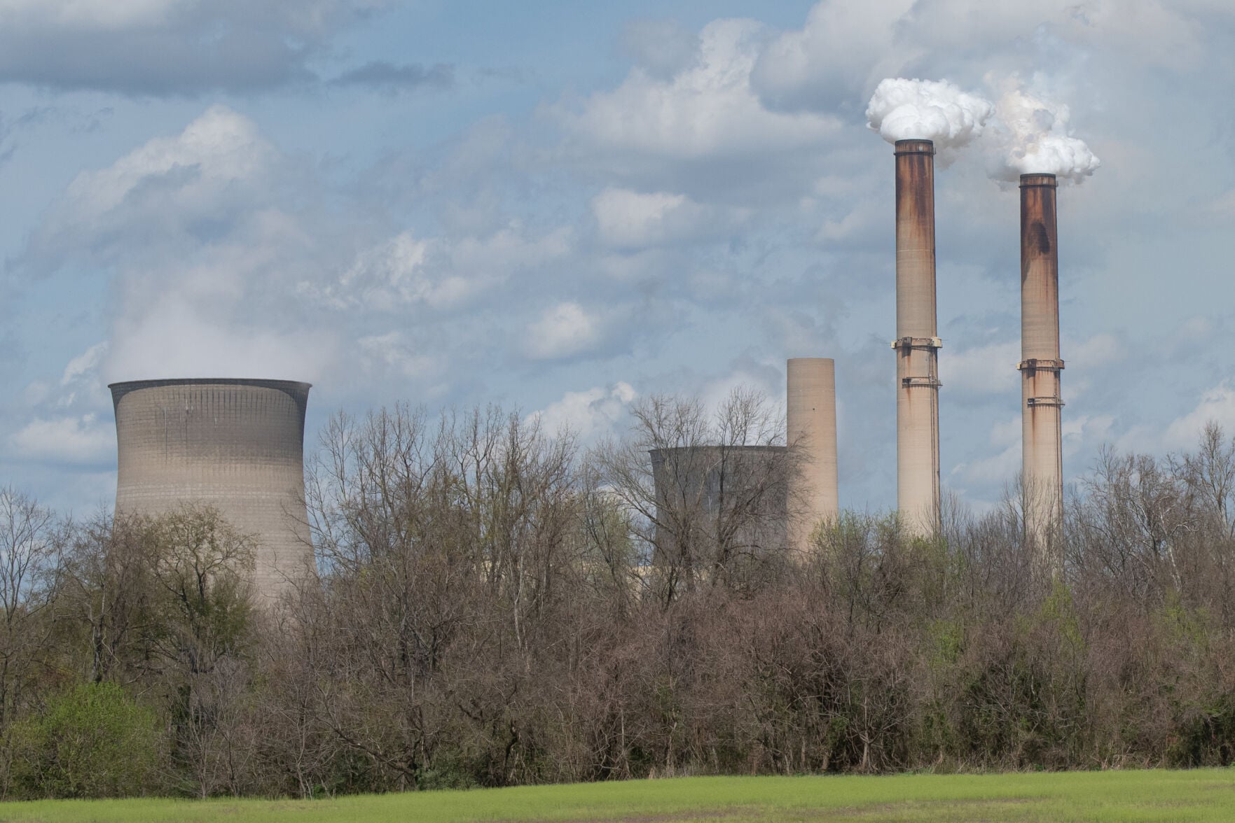 herald-dispatch.com - Jim Ross | The Herald-Dispatch - Editorial: Coal-burning power plants aren't going away yet