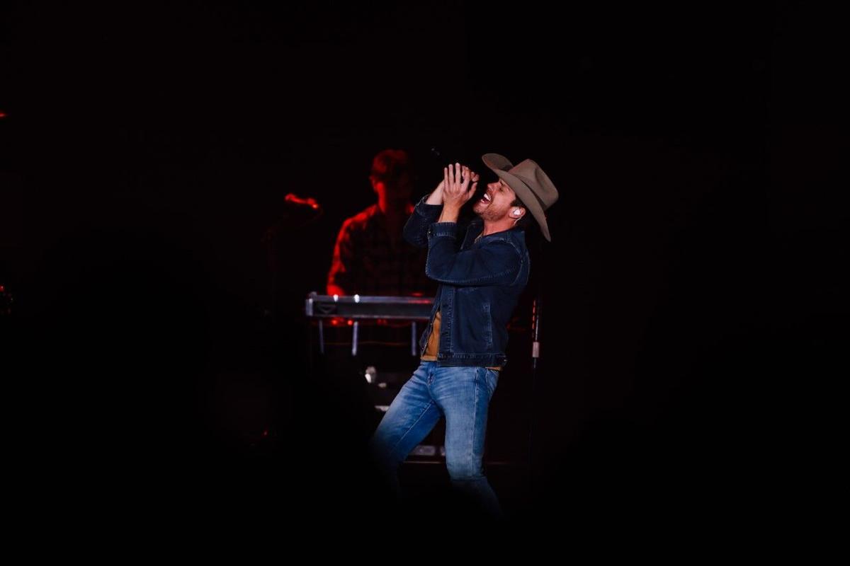 Photos Kane Brown, Dustin Lynch and Locash perform at Mountain Health