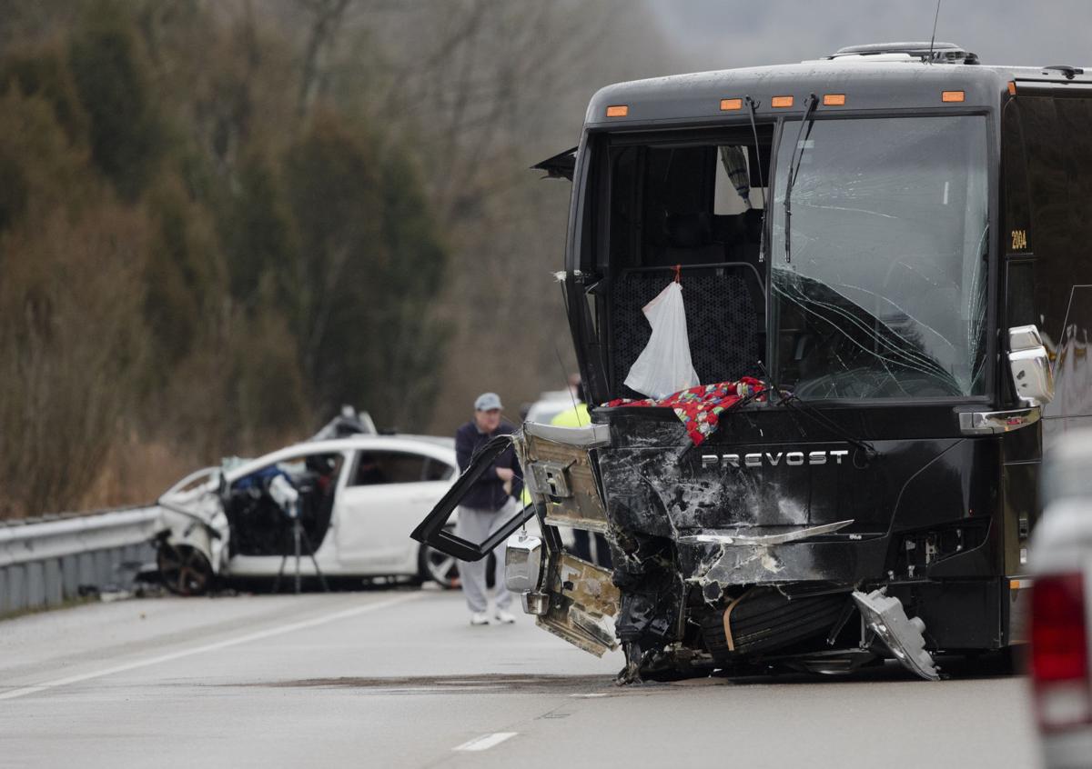 Covington Catholic bus involved in fatal crash in Kentucky Recent