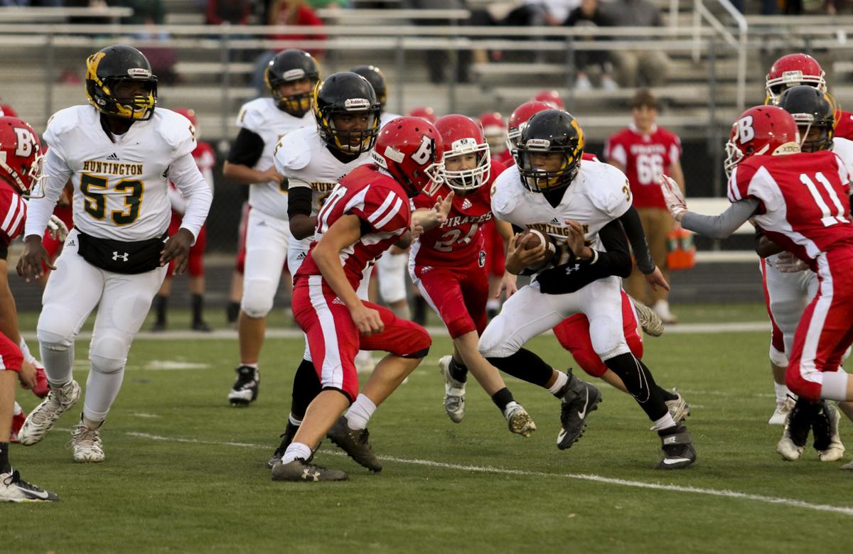 2018 1026 ms football03.jpg