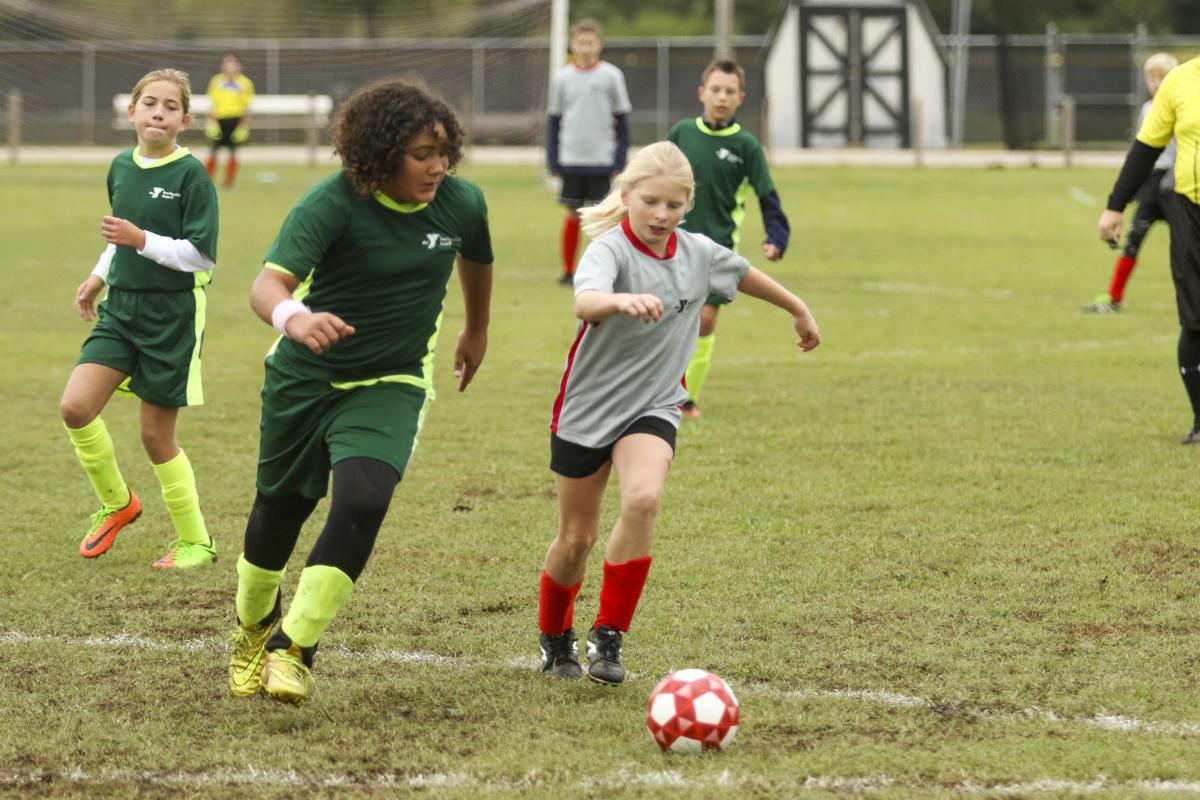 2018 1014 youth soccer10.jpg