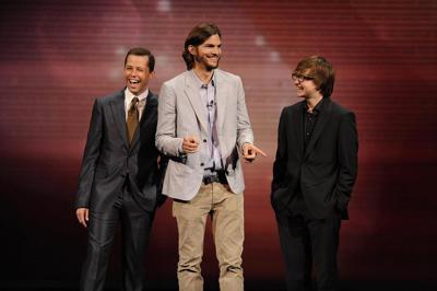 Future Of Two And A Half Men Now In Hands Of Ashton Kutcher Features Entertainment Herald Dispatch Com Women and money just fall into his hands! the herald dispatch