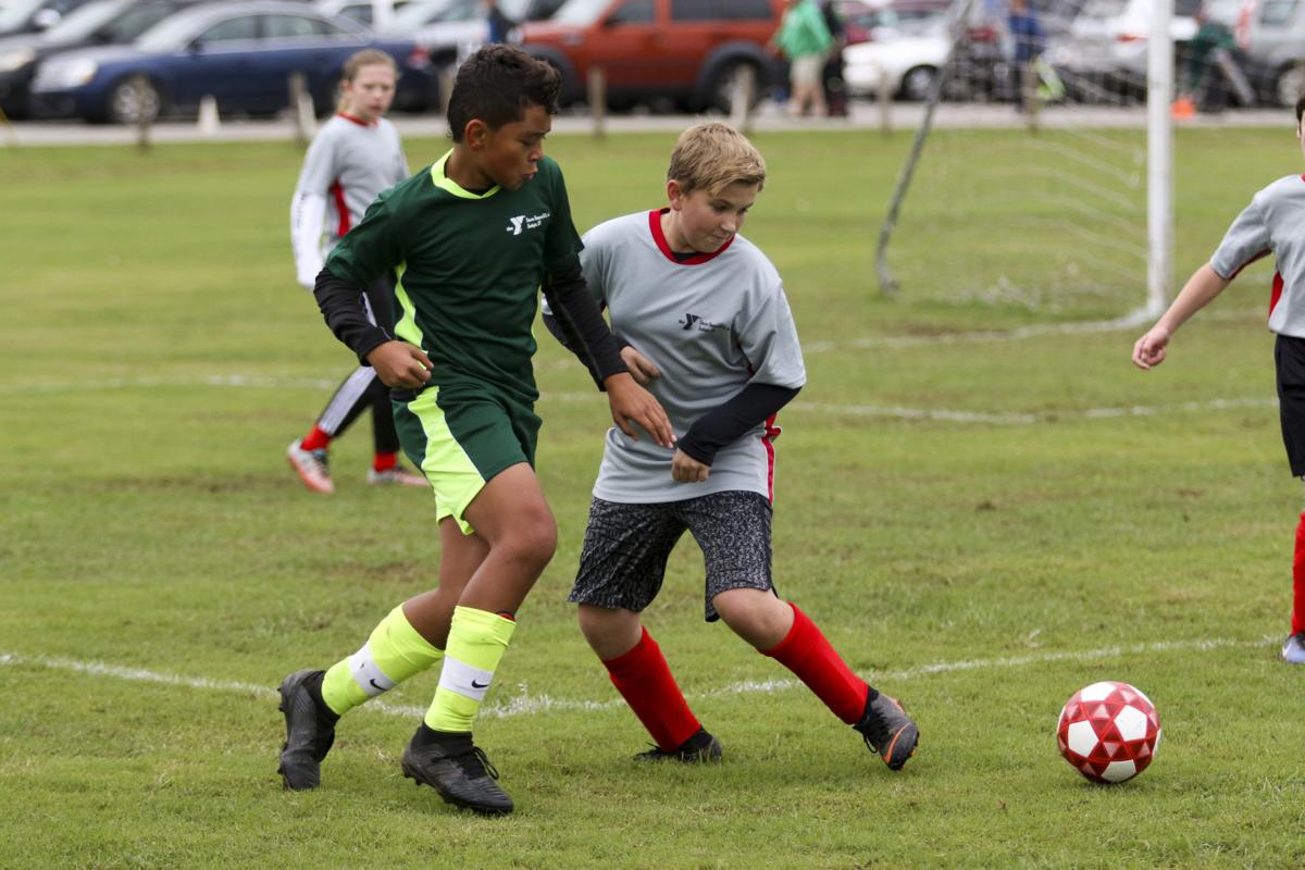 2018 1014 youth soccer12.jpg