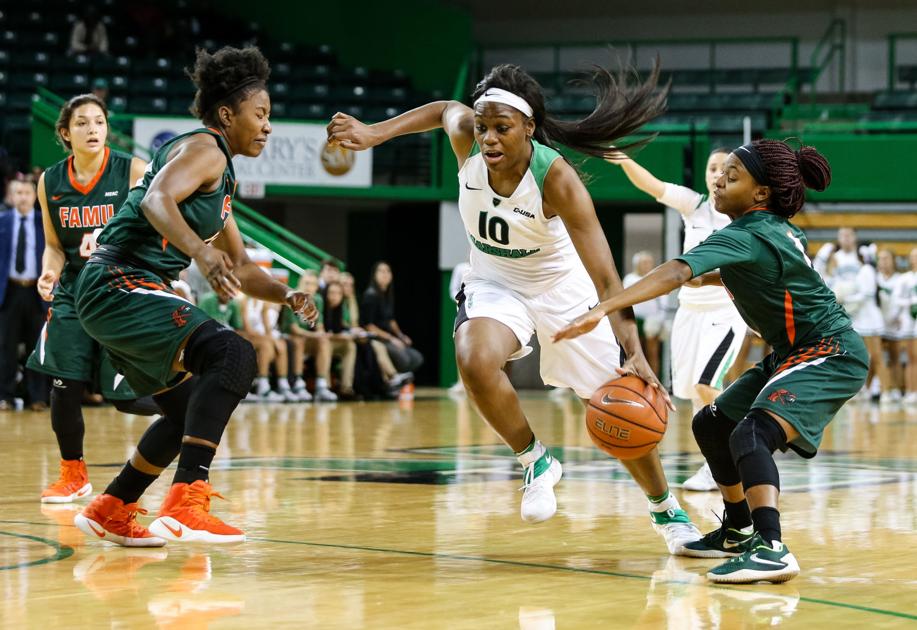 Lackluster Herd Women S Basketball Rallies Past Famu 77 67