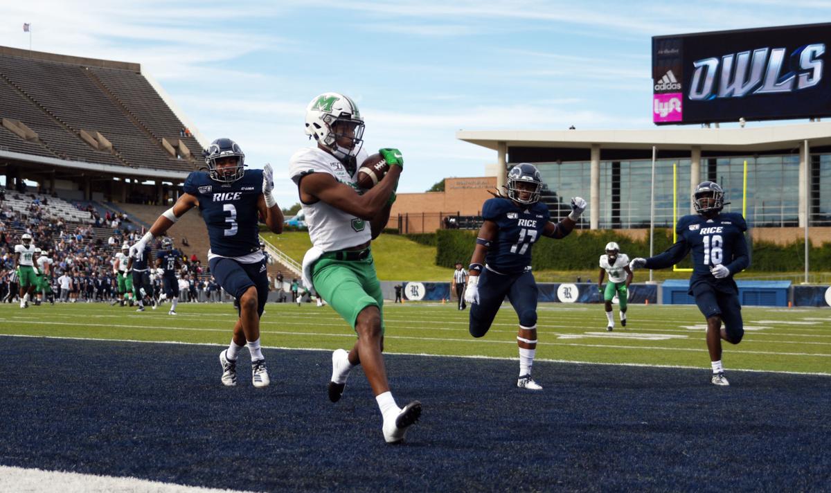 1103 mu football 21.jpg