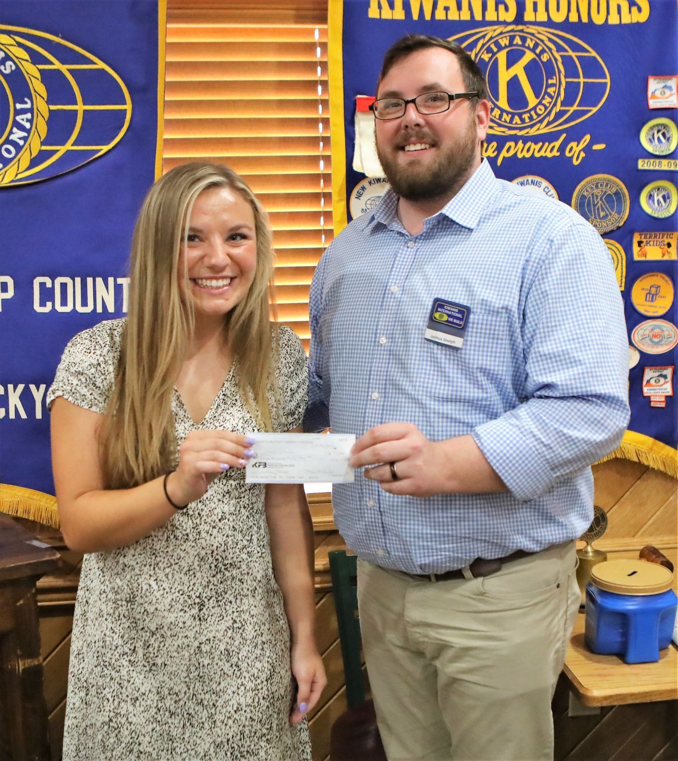 Kiwanis Club of East Greenup County awards scholarship to Shalyn West - Vimarsana News