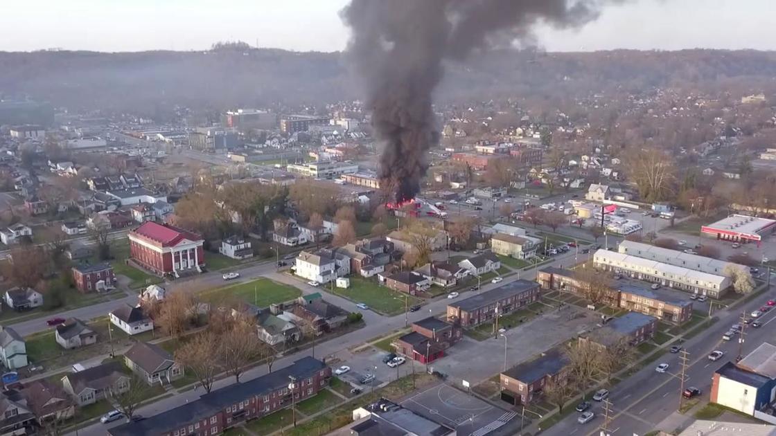 video tire fire at po boys along hal greer boulevard local videos herald dispatch com video tire fire at po boys along hal greer boulevard