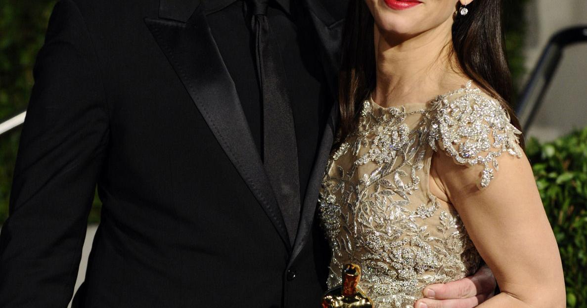 Jesse James apologizes to Sandra Bullock, his kids Features