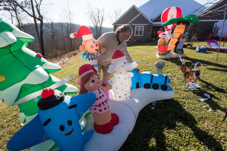 Photos Holiday Road Christmas Light Competition Photos News herald