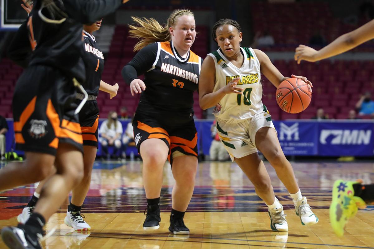 20210430 hhs girls 07.jpg