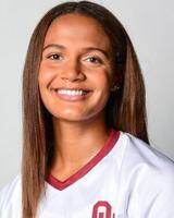 WVU womenֱs soccer bolsters roster with Oklahoma transfer