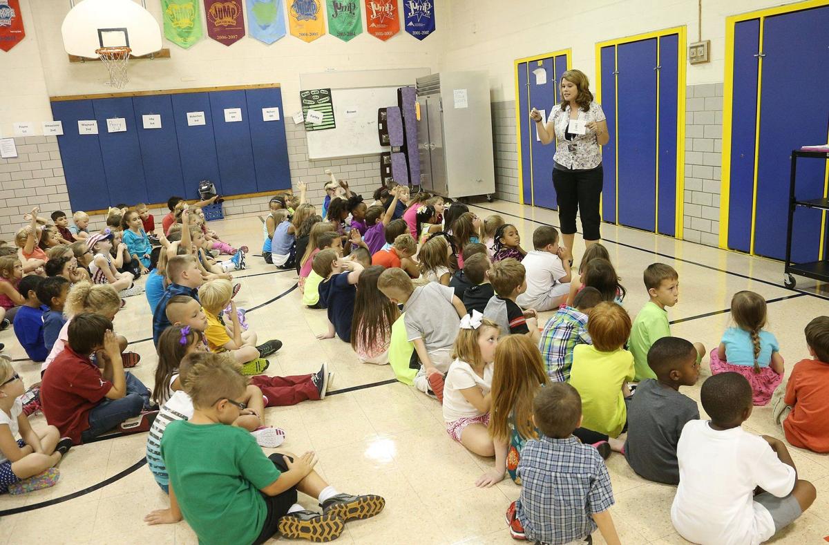 Gallery Cabell County Students Return To School News herald