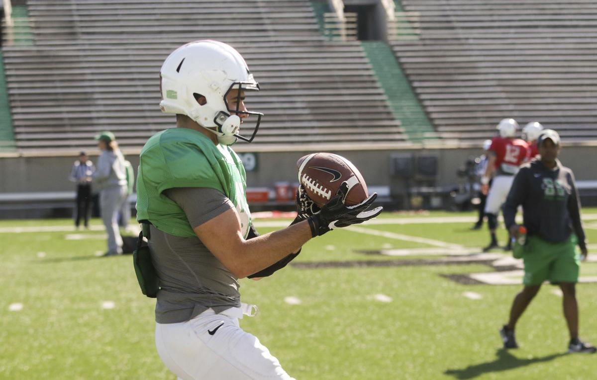 2018 0422 mu football20.jpg