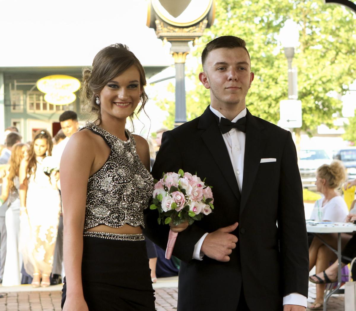 Photos Spring Valley High School prom  Photo Galleries  herald