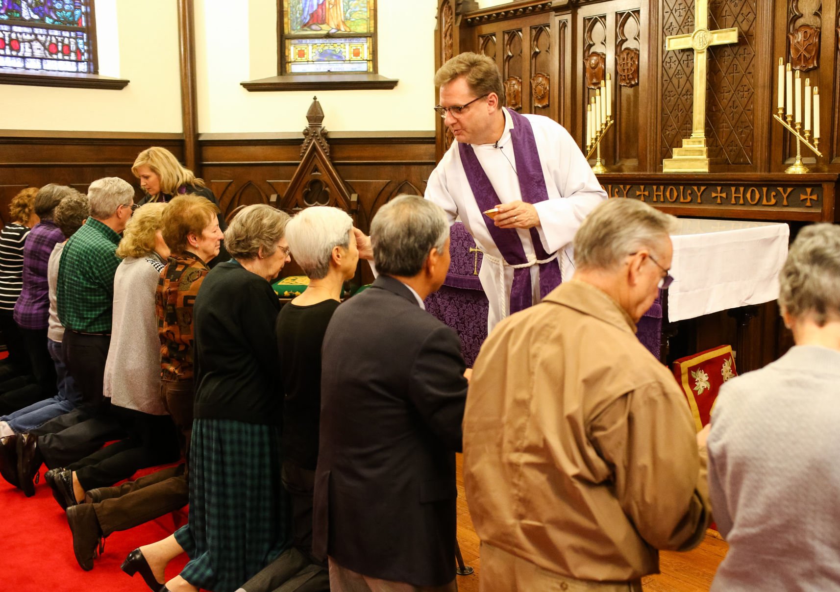 imposition of ashes episcopal