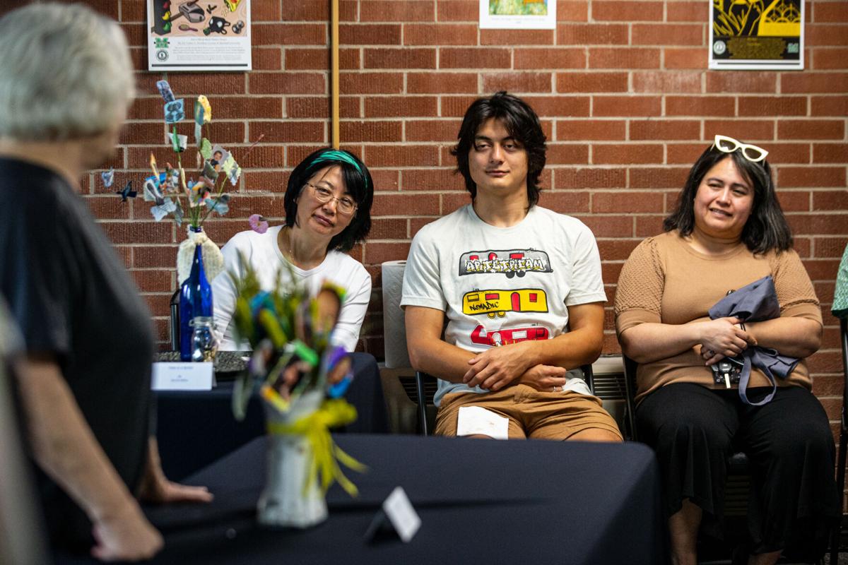 Photos Ceredo Wellness Center "life bouquet" art event Multimedia