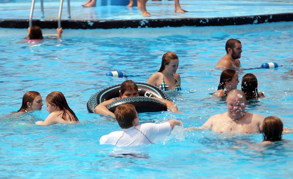 Gallery Dreamland Pool Photos News