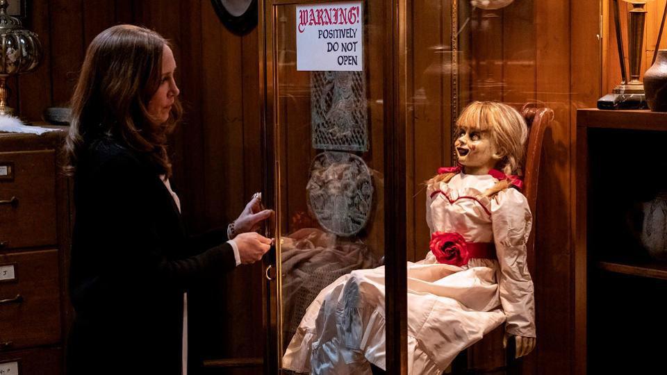John Gillispie Suspense And Scares Follow In Annabelle Comes Home Features Entertainment Herald Dispatch Com