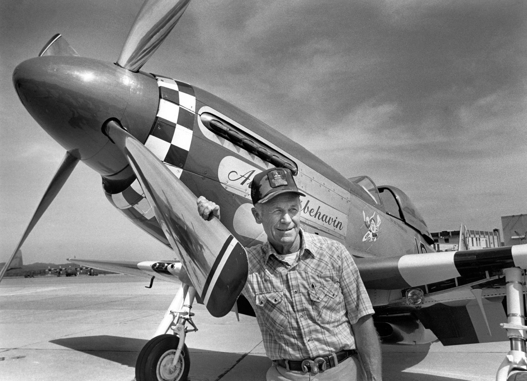 Chuck Yeager / Legendary Wwii Fighter Pilot Chuck Yeager Dies Kjzz - 20 ...