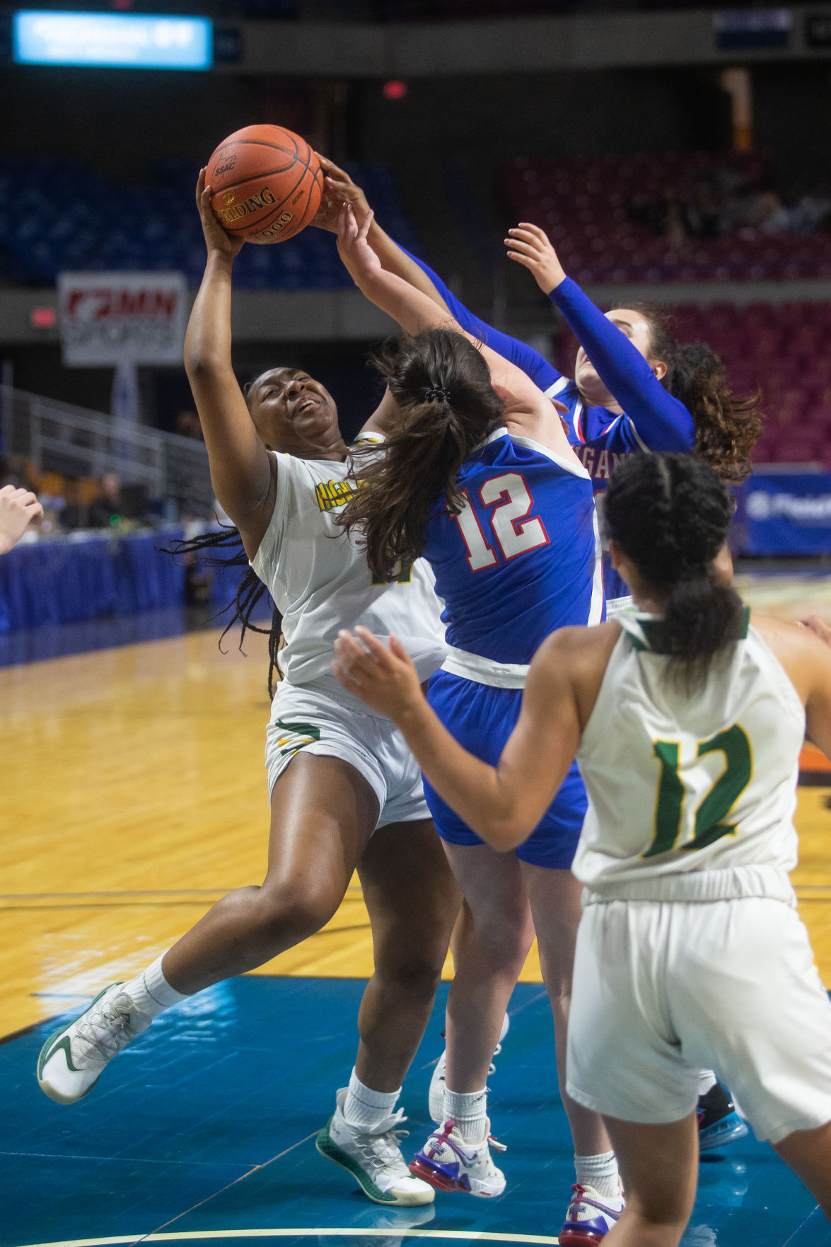 20210501-hds-hhs girls
