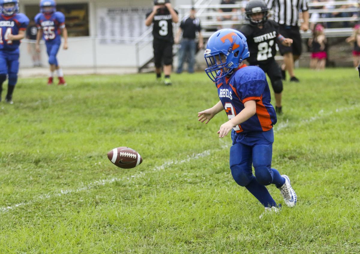 2018 0909 youth football10.jpg