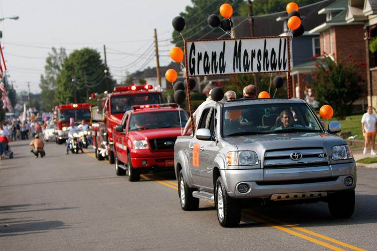 Gallery Catlettsburg, Ky., Annual Labor Day Parade News