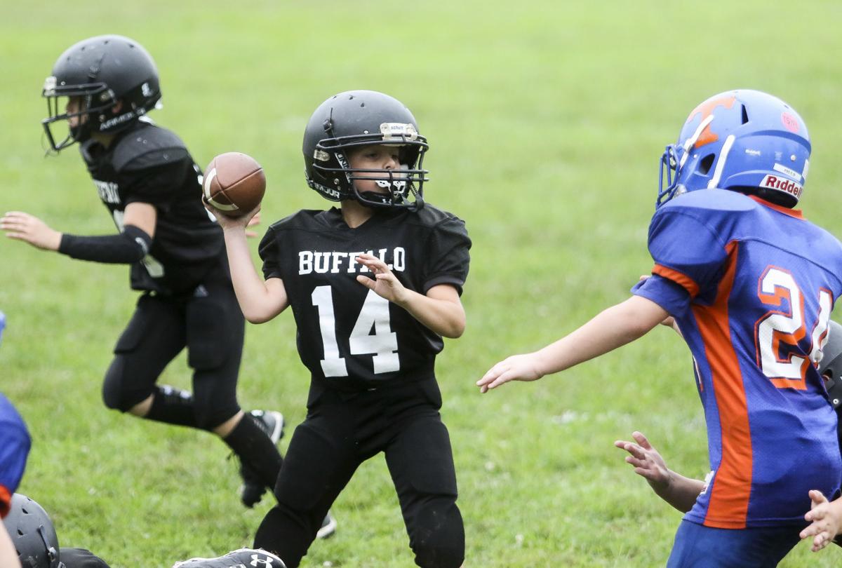 2018 0909 youth football12.jpg