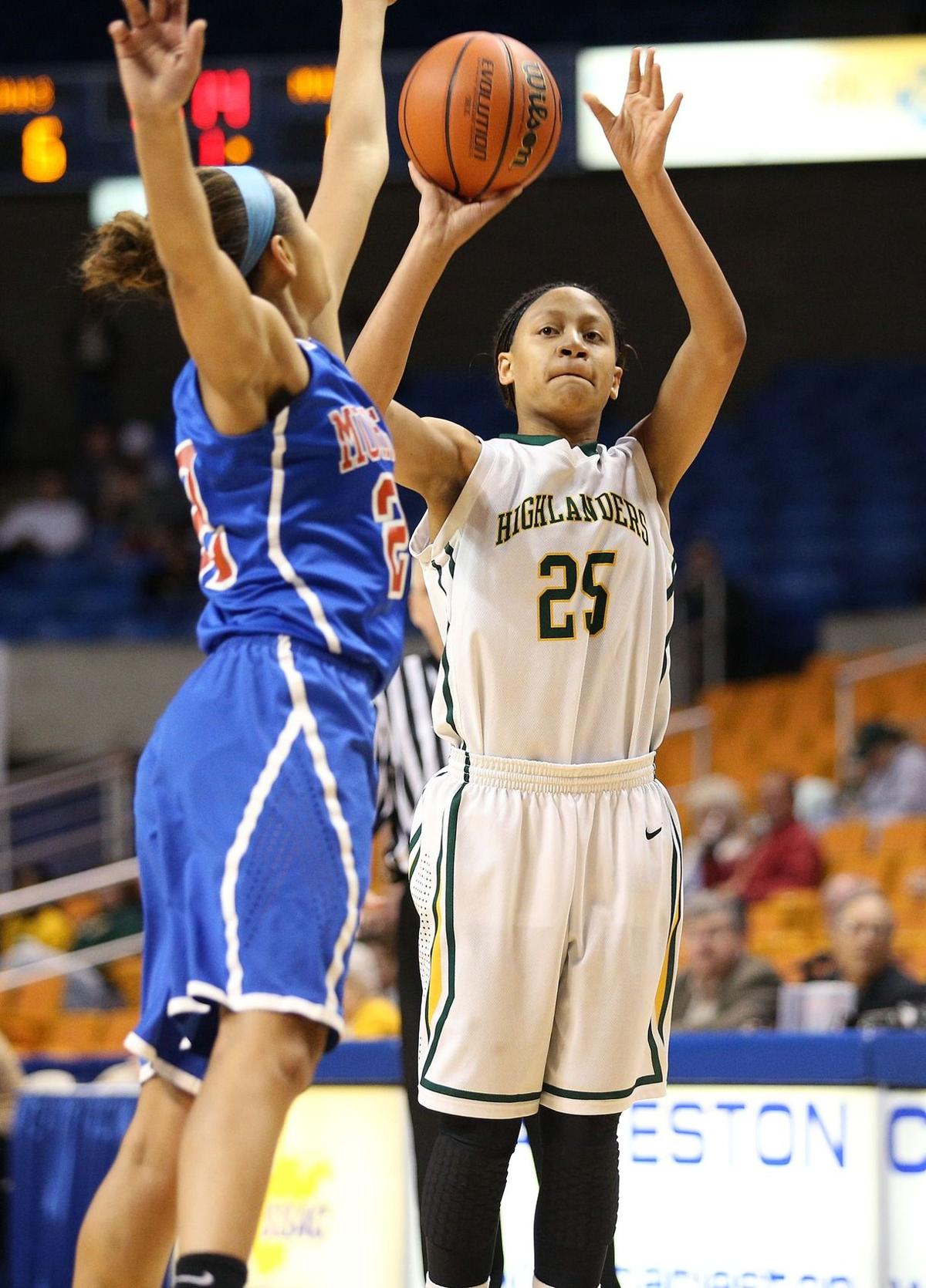 Hhs Girls Fall To Morgantown High School Sports Herald Dispatch Com