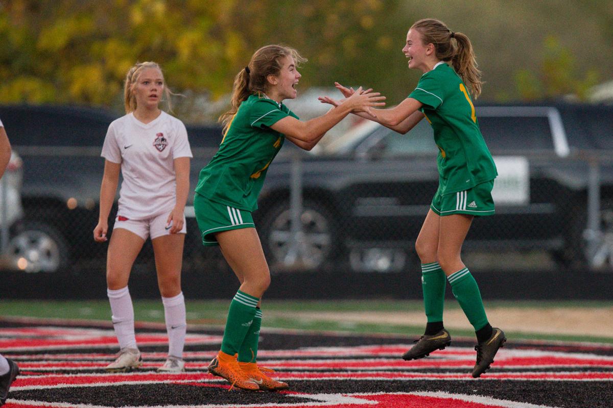 20201023 HSsoccer 04.jpg