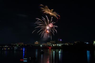 20240703_hd_fireworks