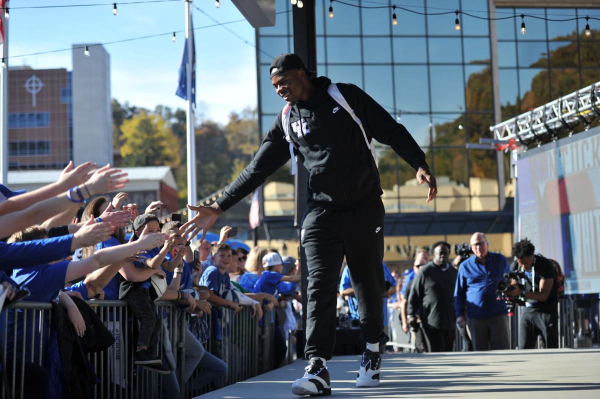 Kentucky Blue/White game held in Eastern Kentucky Sports herald