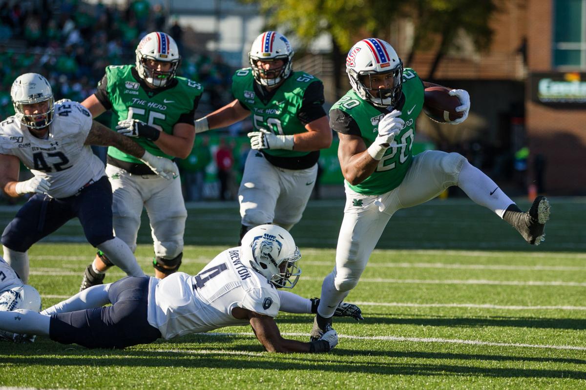 2019 1013 mu football 01.jpg