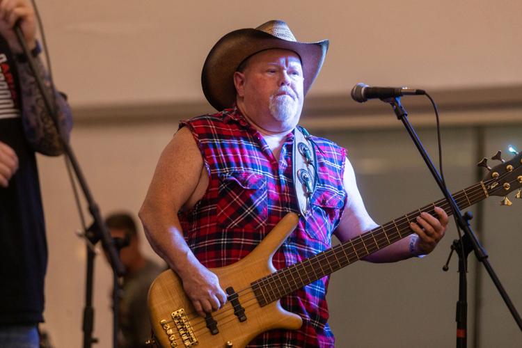 Variety of drinks on tap as Corks & Kegs returns to Huntington Mall