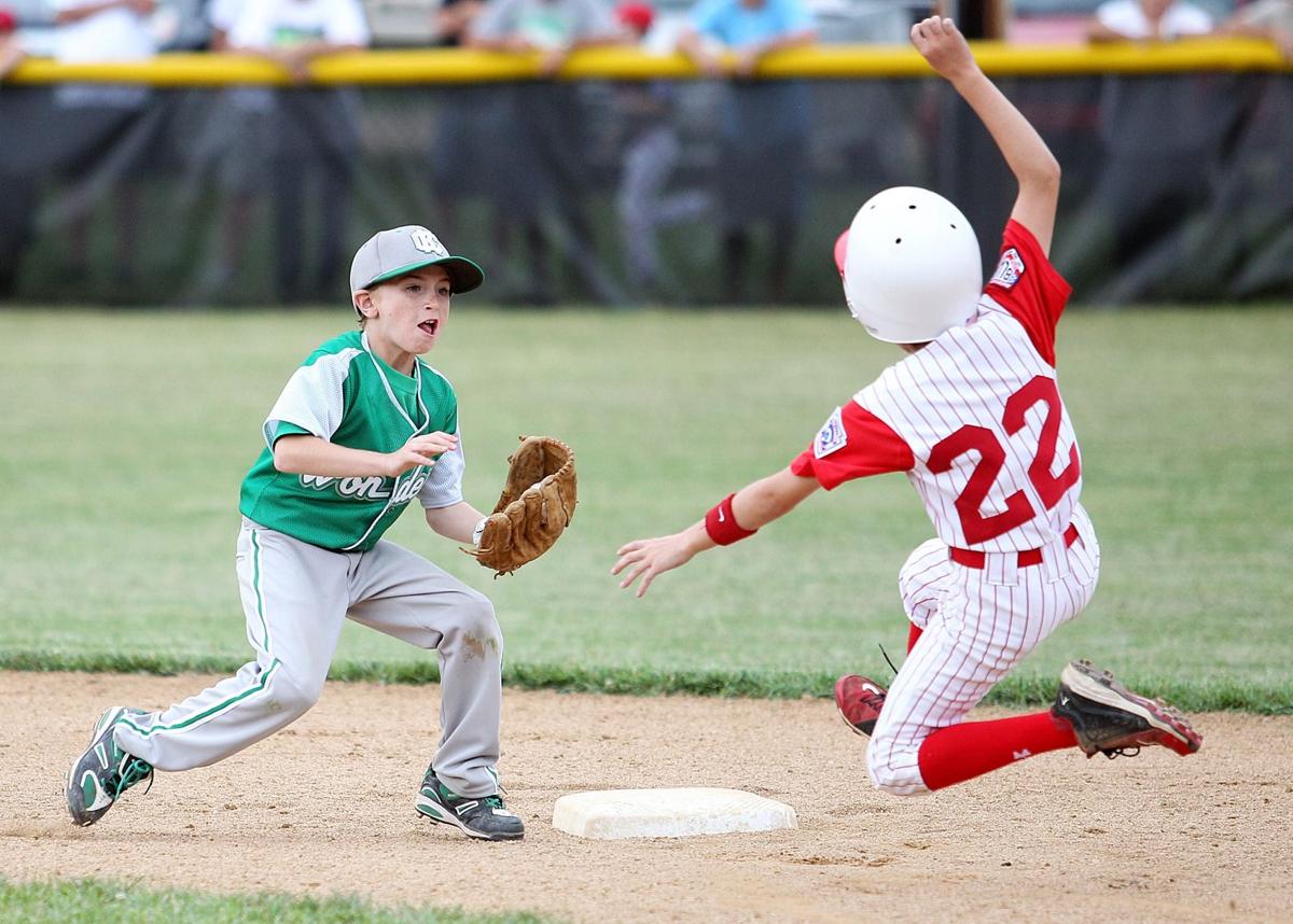 Gallery CeredoKenova wins District 1 Little League Baseball 910