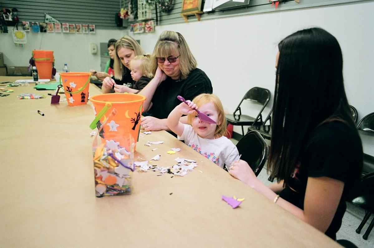 Create Your Own Art Crafty Classes In Barboursville Features Entertainment Herald Dispatch Com