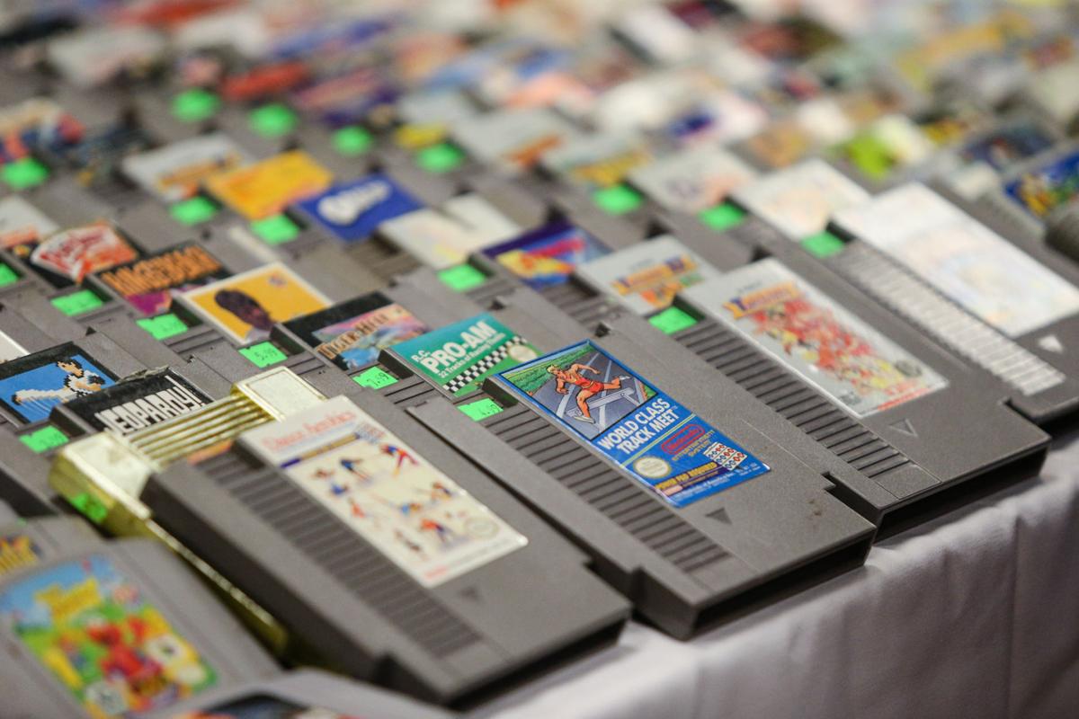 Photos Power Up Retro Video Game Convention Photo Galleries herald
