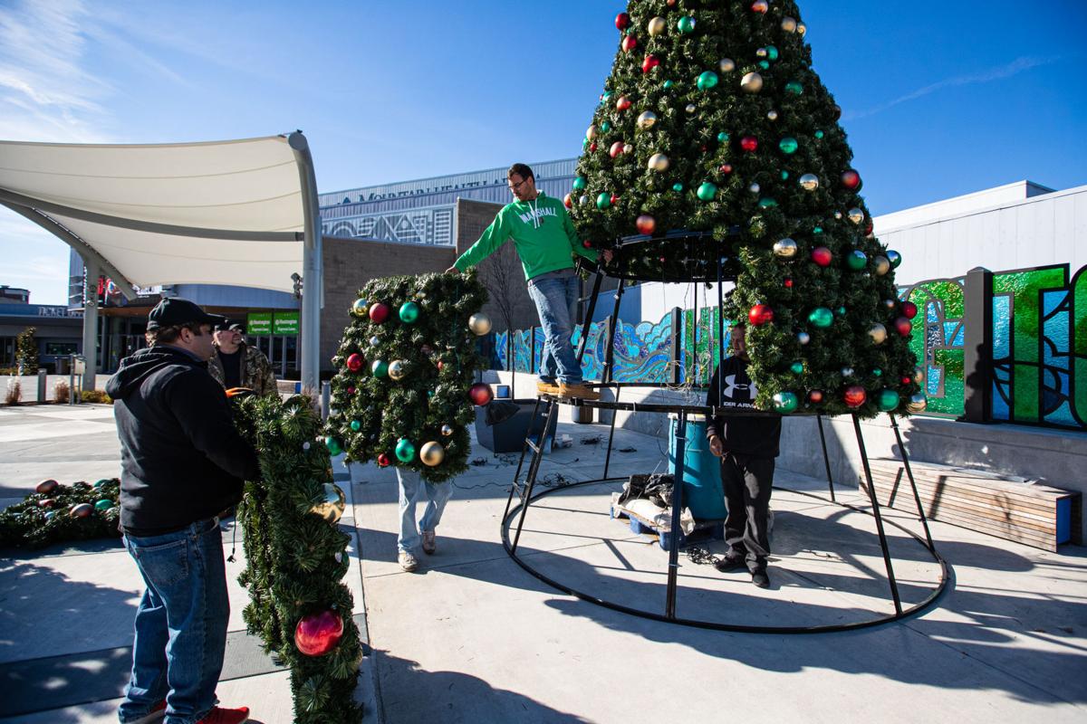 Christmas Stuff In Putnam County 2022 Whwn Is It Holiday Decorations Displayed In Huntington | News | Herald-Dispatch.com