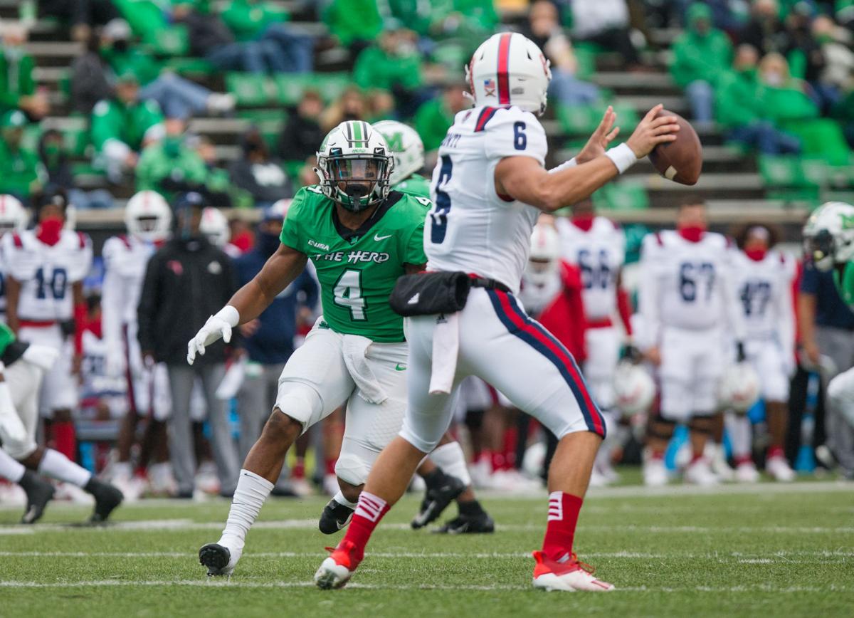 20201025 MUfootball 16.jpg